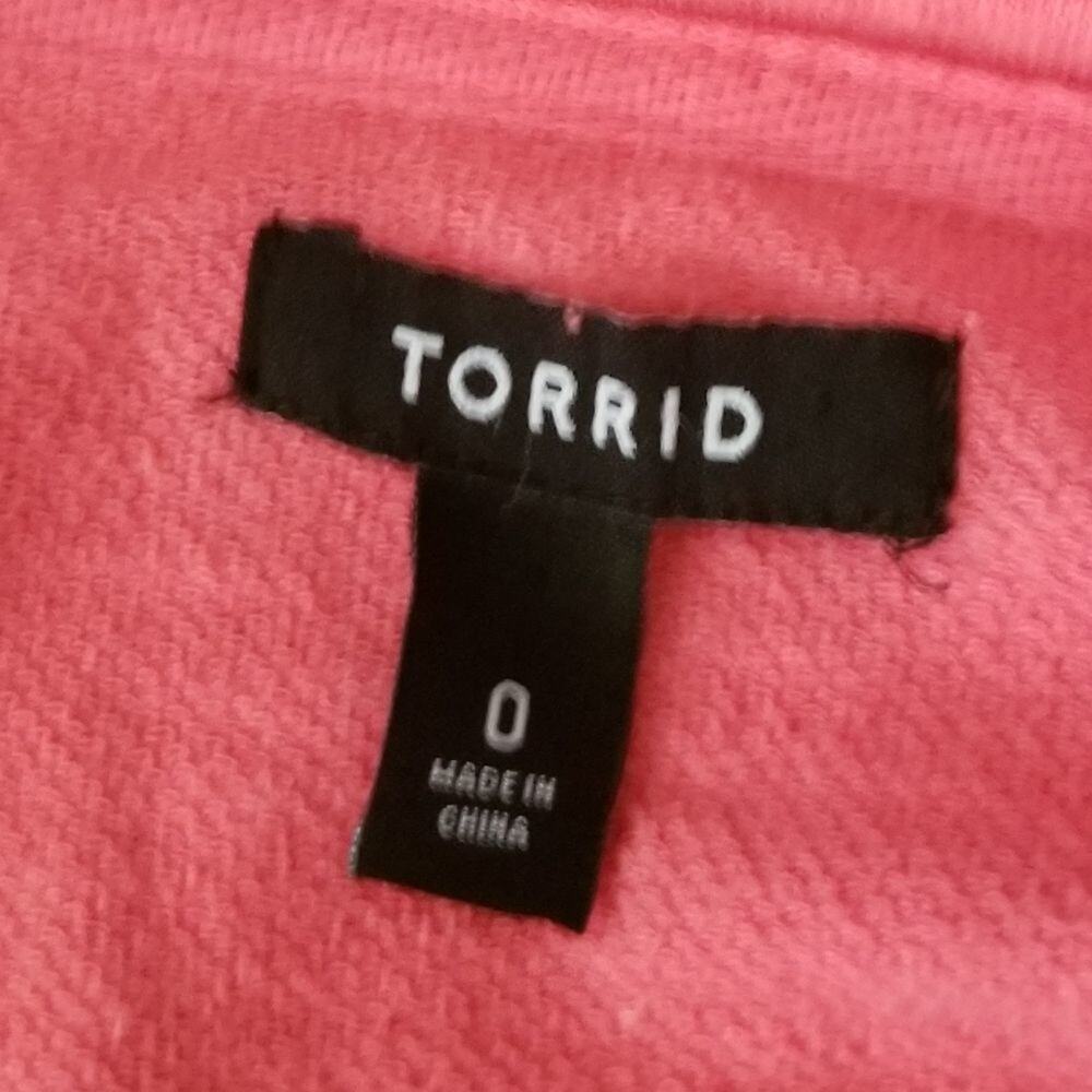 TORRID red zippered sweat shirt long sleeve front pockets warm and‎ cozy - Picture 4 of 6